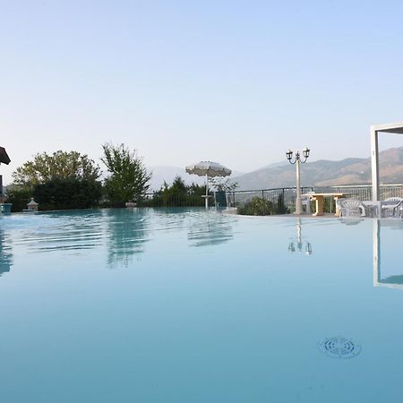 Bosco D'Olmi Country House Sant'Andrea del Garigliano Ngoại thất bức ảnh