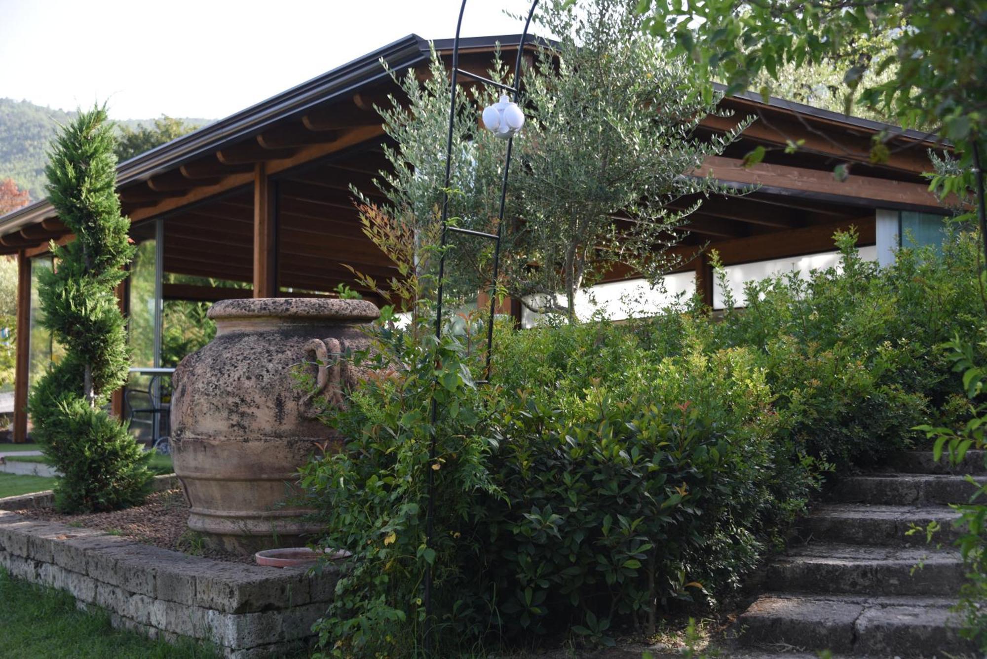 Bosco D'Olmi Country House Sant'Andrea del Garigliano Ngoại thất bức ảnh